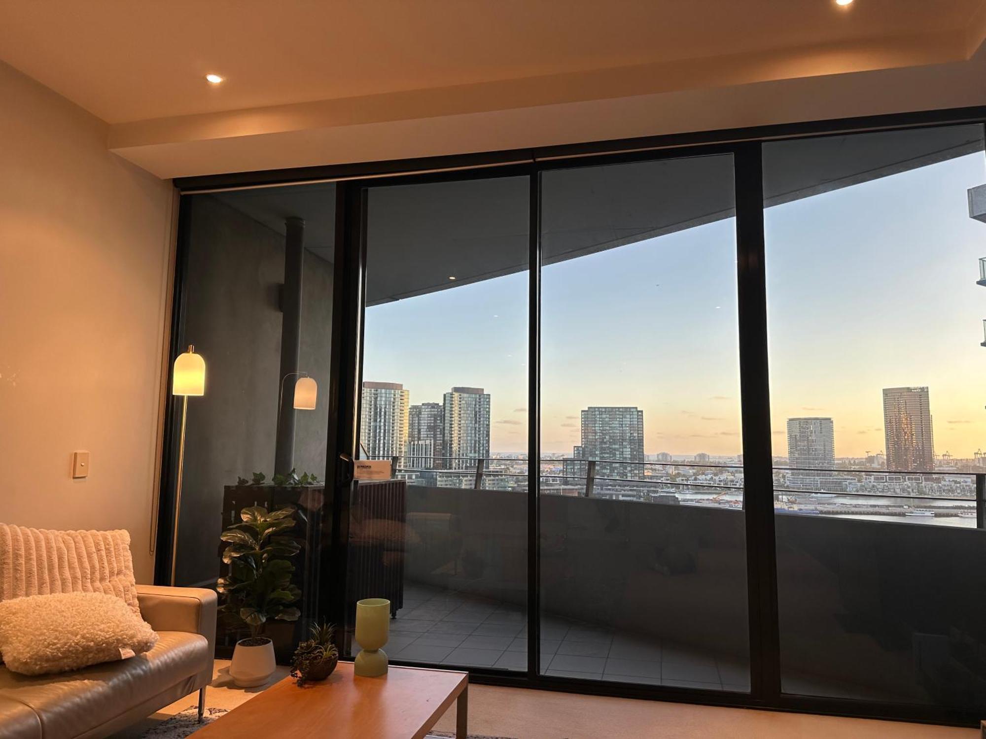 Sea View, Gym & Pool, 2 Bedrooms 2 Bathrooms Мельбурн Экстерьер фото